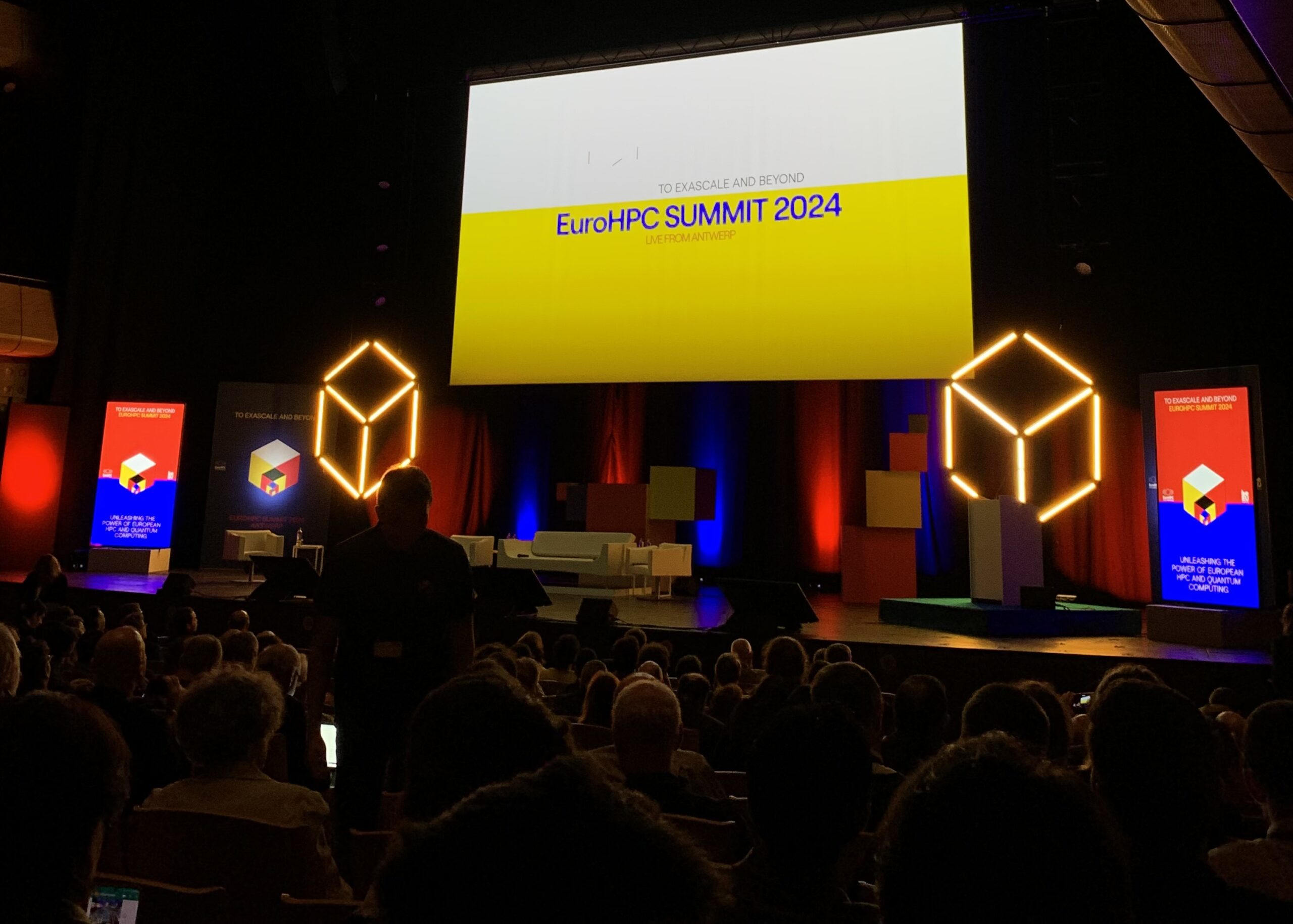 EuroHPC Summit 2024: Uma Convergência de Inovação e Colaboração